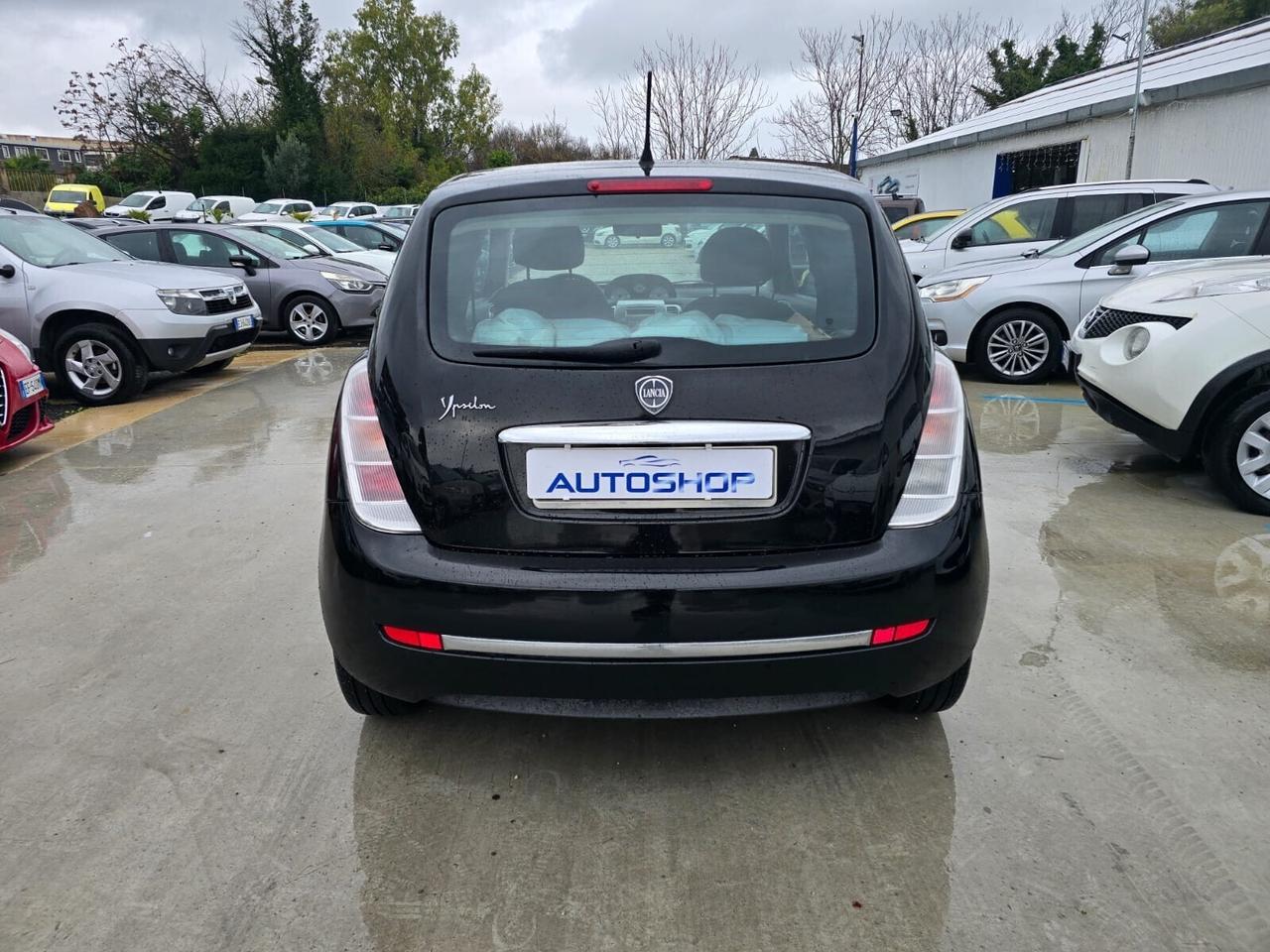 Lancia Ypsilon 1.2 Oro