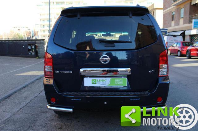 NISSAN Pathfinder 2.5 dCi SE 7 Posti