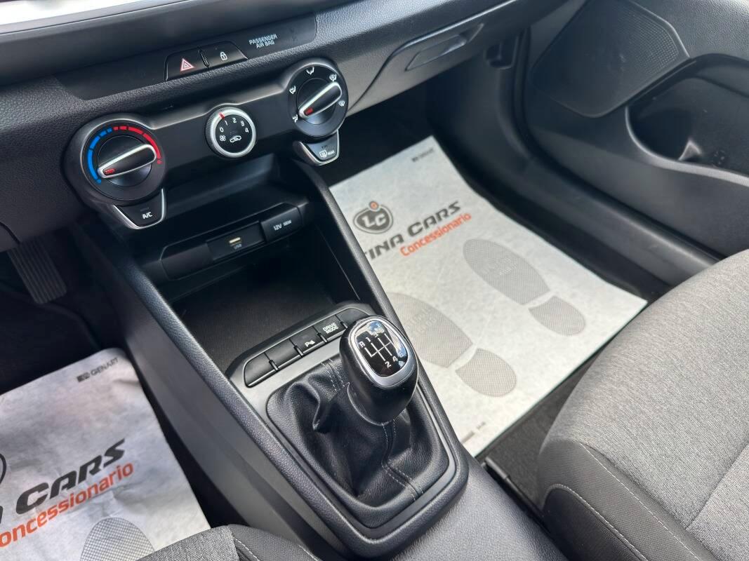 Kia Stonic 1.0 t-gdi mhev Style 100cv CON TELECAM E CARPLAY