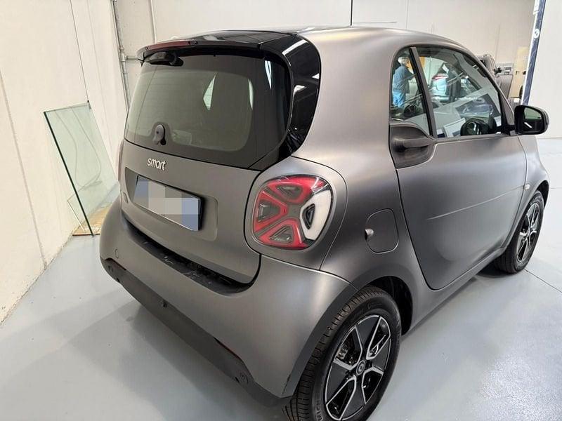 smart fortwo EQ Passion