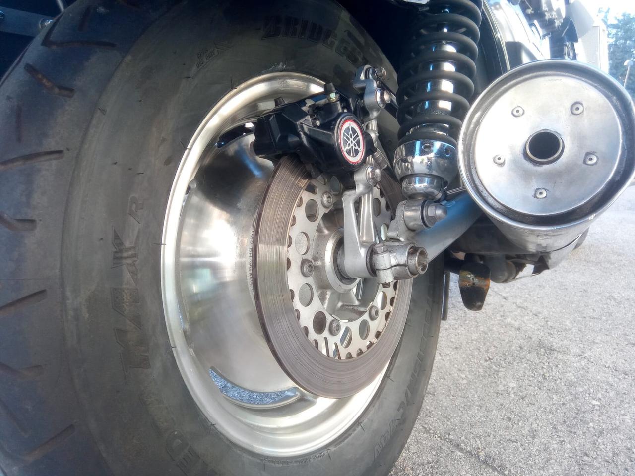 Yamaha VMAX 1200