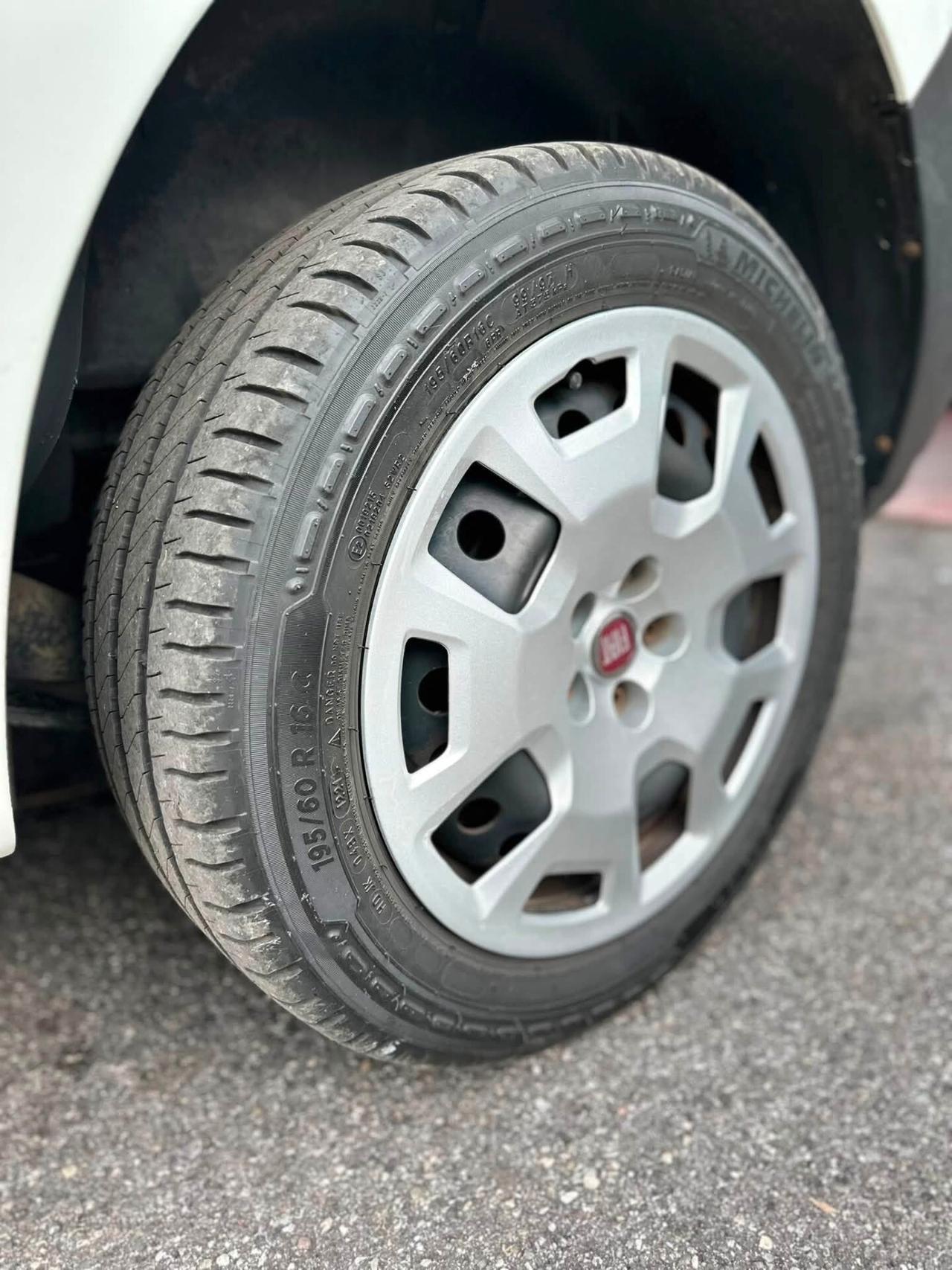 Fiat Doblò Maxi 1.6 105cv MJT