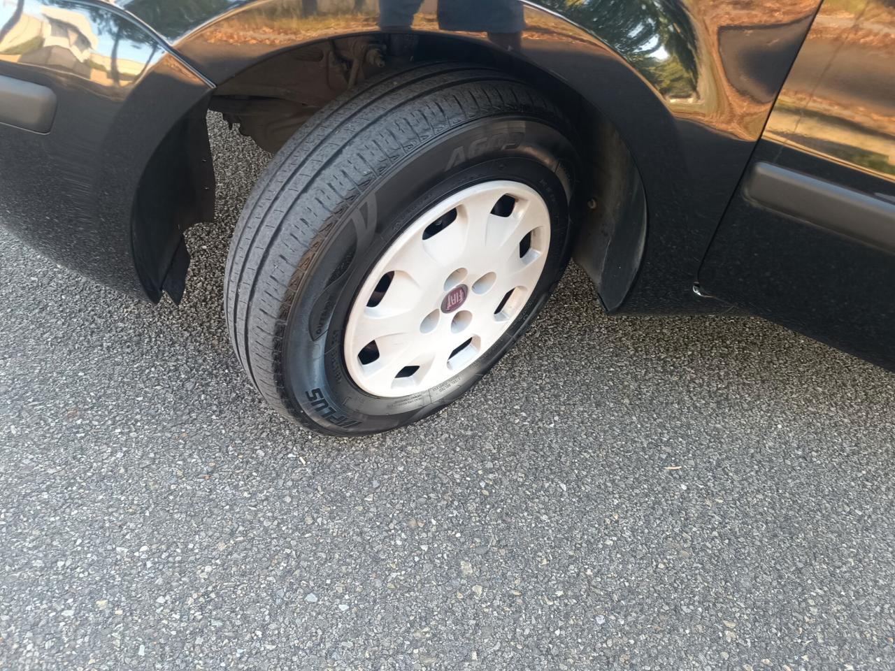 Fiat Panda 1.2 Dynamic 2012 SOLAMENTE 98.000 km