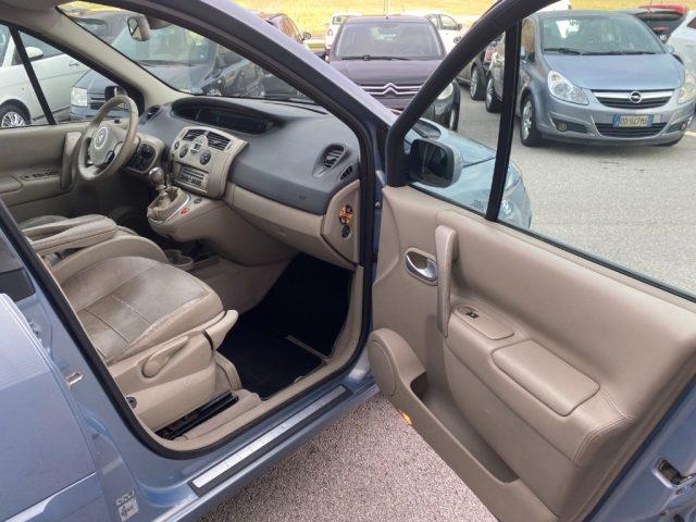 RENAULT Grand Scenic 1.9 dCi/130CV Luxe OK DISTRIBUZIONE