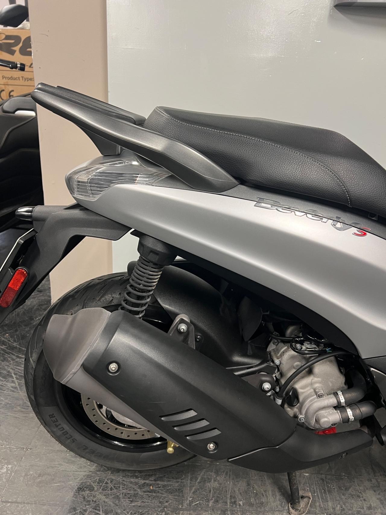 Piaggio Beverly 300 S