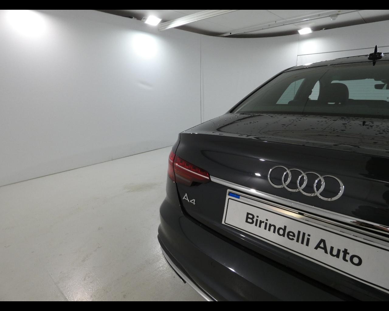 AUDI A4 5ª serie - A4 40 TDI quattro S tronic Business Advanced