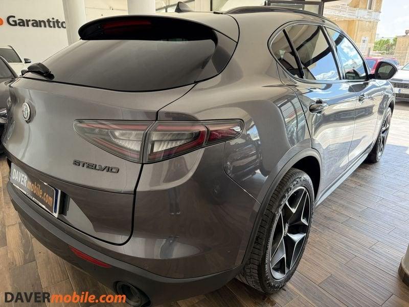 Alfa Romeo Stelvio Stelvio 2.2 Turbodiesel 210 CV AT8 Q4 Veloce