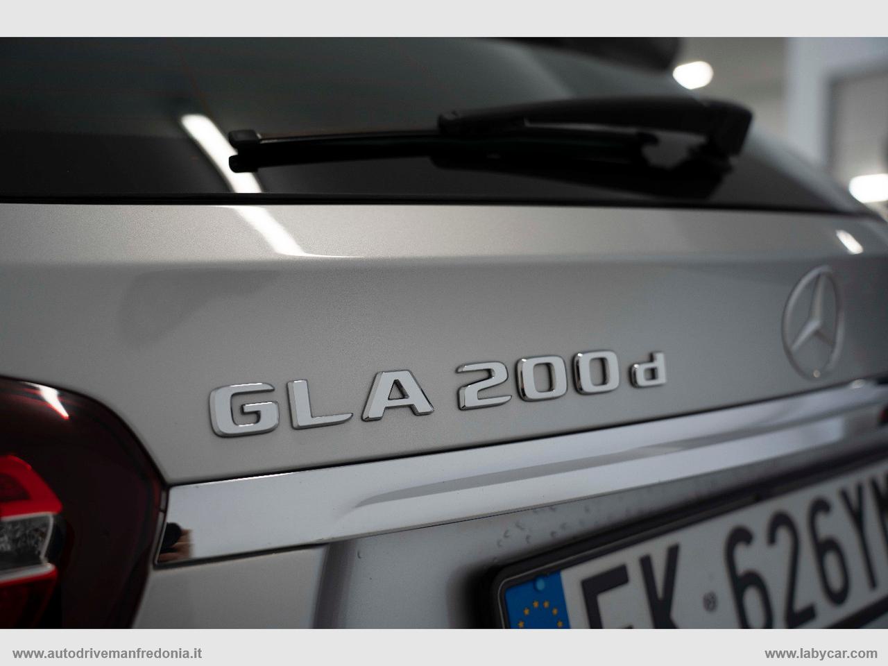 MERCEDES-BENZ GLA 220 CDI Automatic Premium