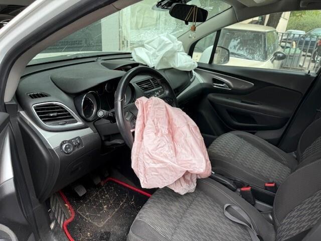 Opel Mokka 1 SERIE 1.6 ECOTEC 115 C 4X2 STARTESTOP COSMO-B-COLOR