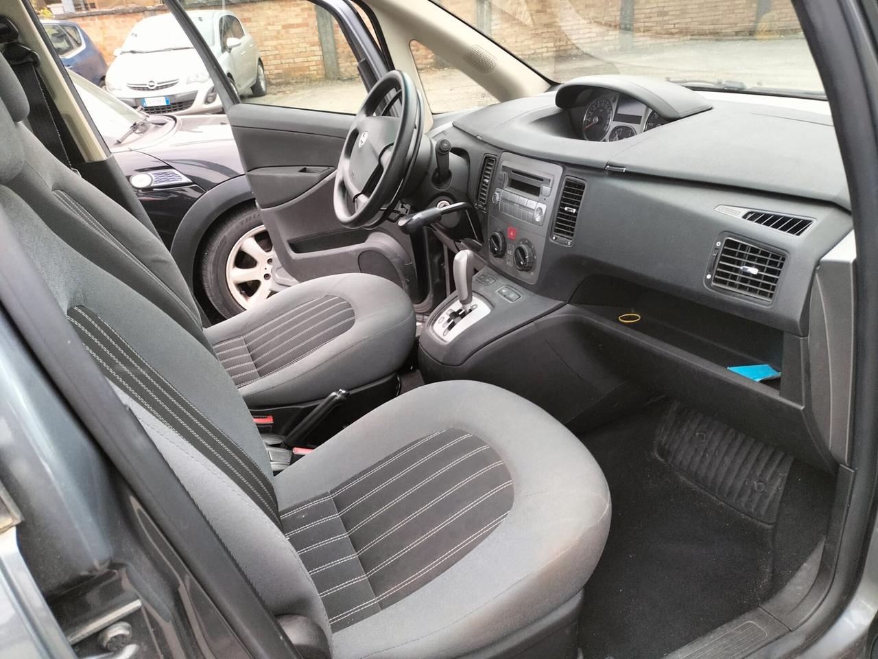 Lancia MUSA 1.4 benzina OK NEOPATENTATI Allestimento uso disabili