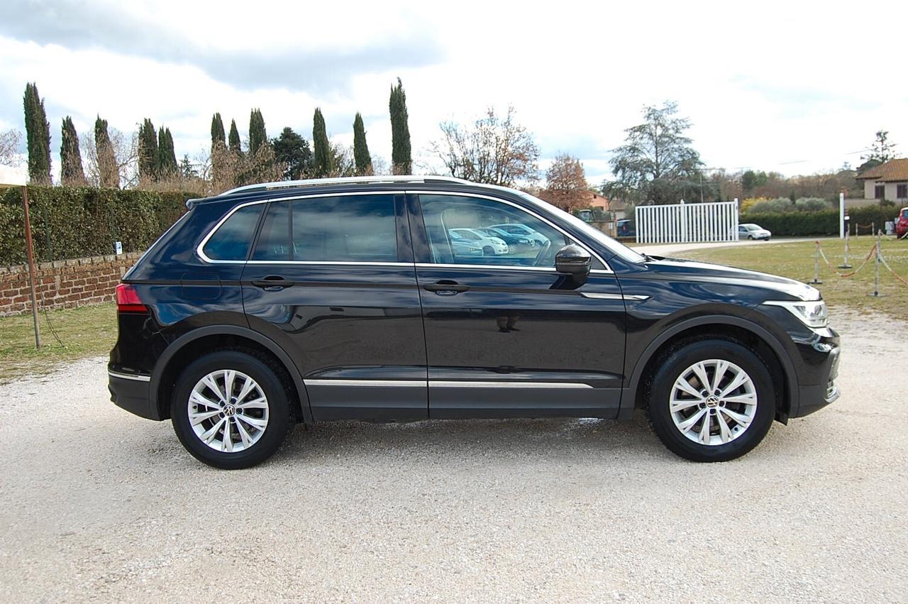 Volkswagen Tiguan 2.0 TDI 150 CV SCR DSG Life