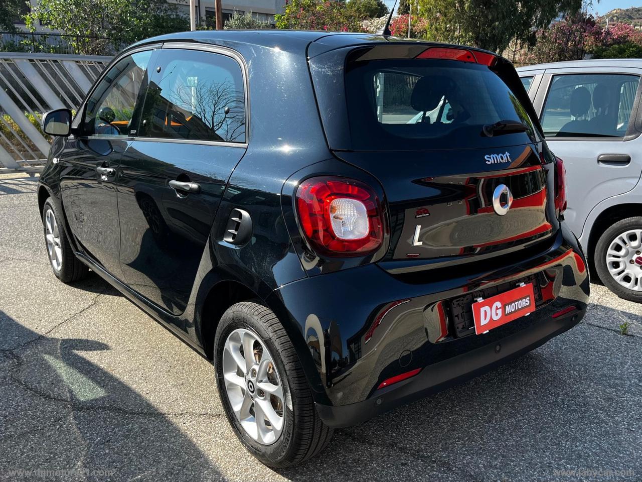SMART forfour 70 1.0 Passion