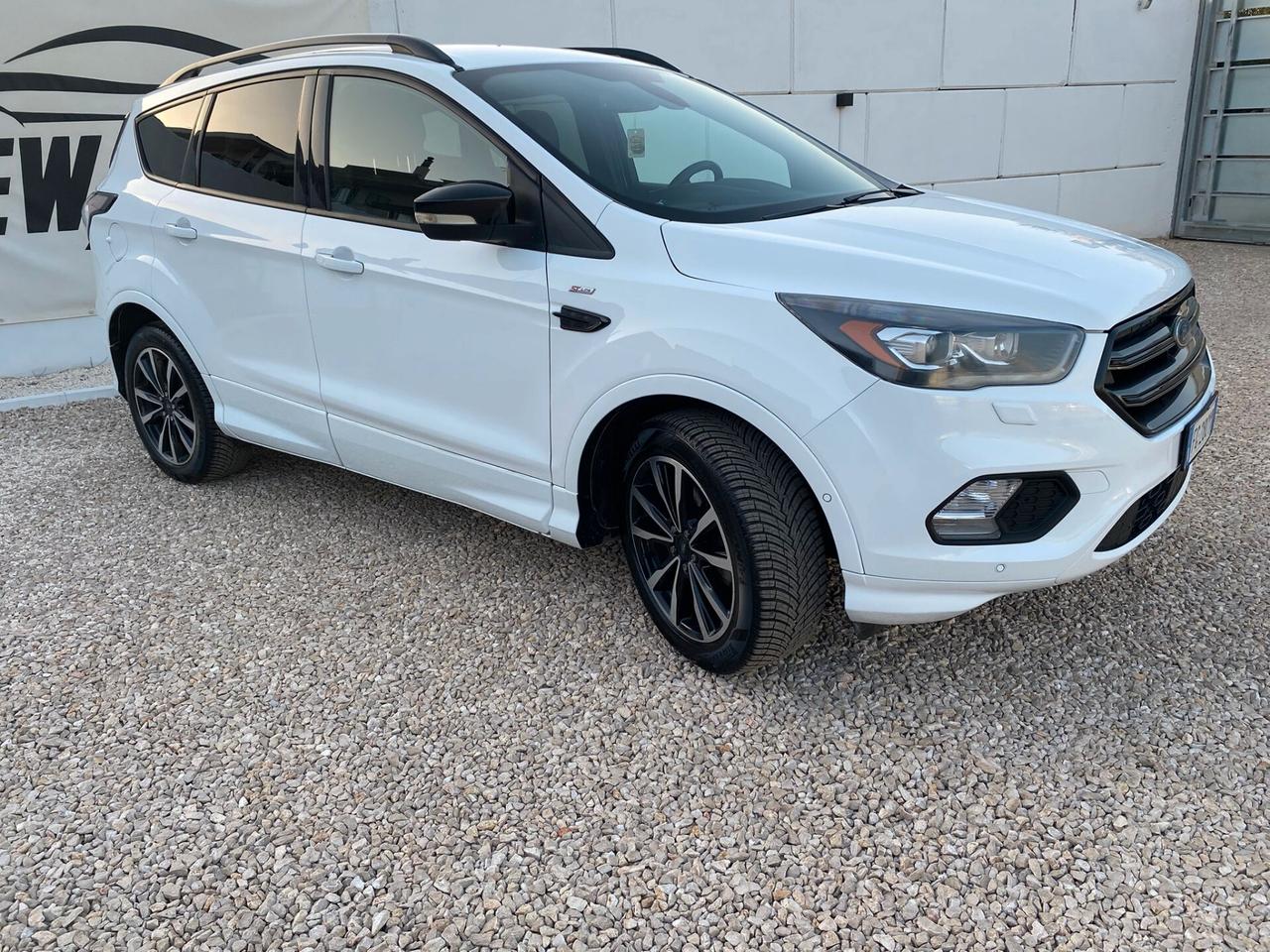 Ford Kuga 1.5 TDCI 120 CV S&S 2WD ST-Line