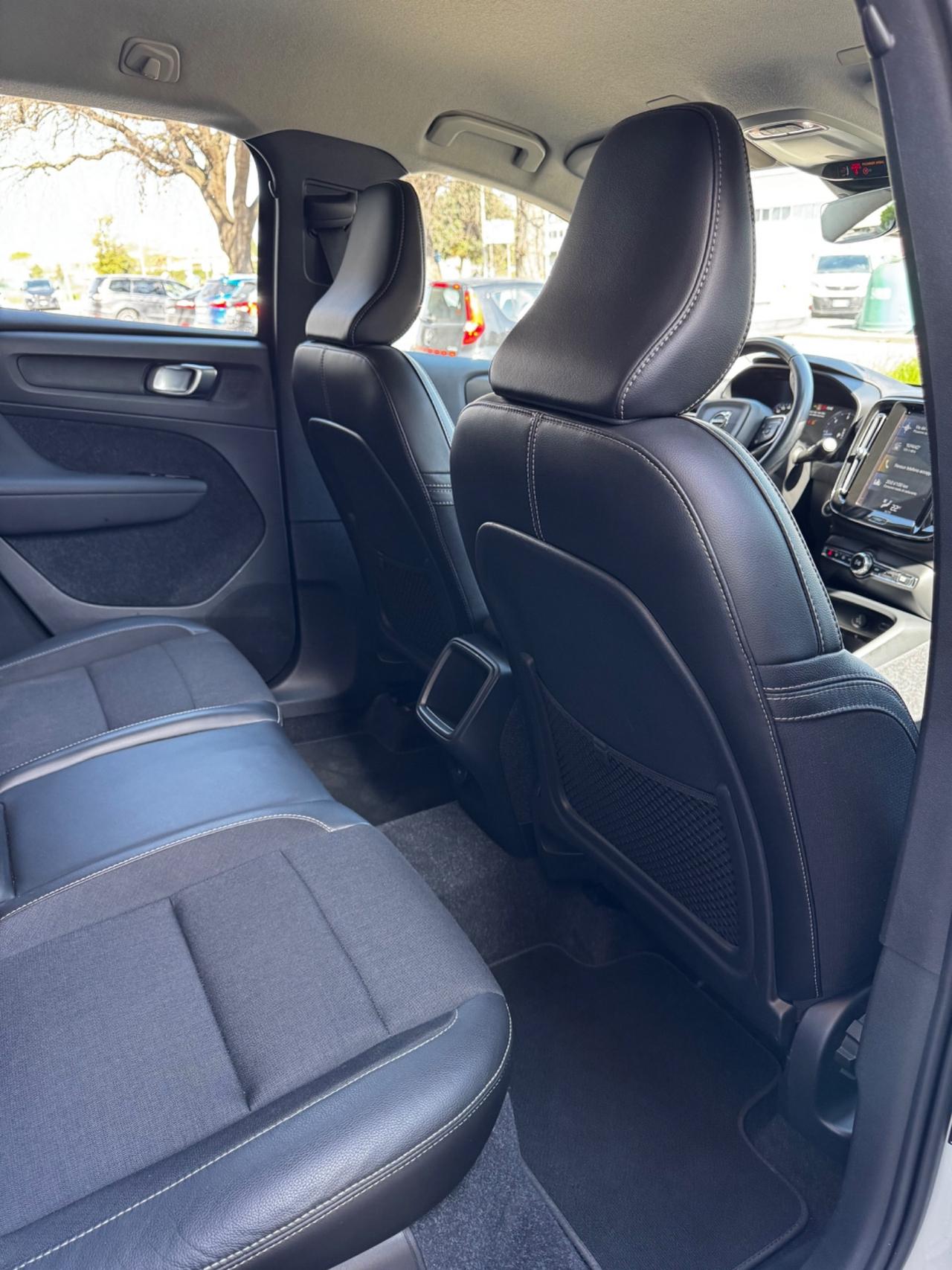 Volvo XC40 D3 AWD Business Plus