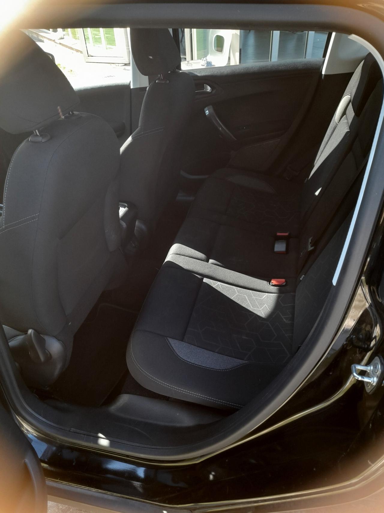 Peugeot 2008 BlueHDi 75 Active