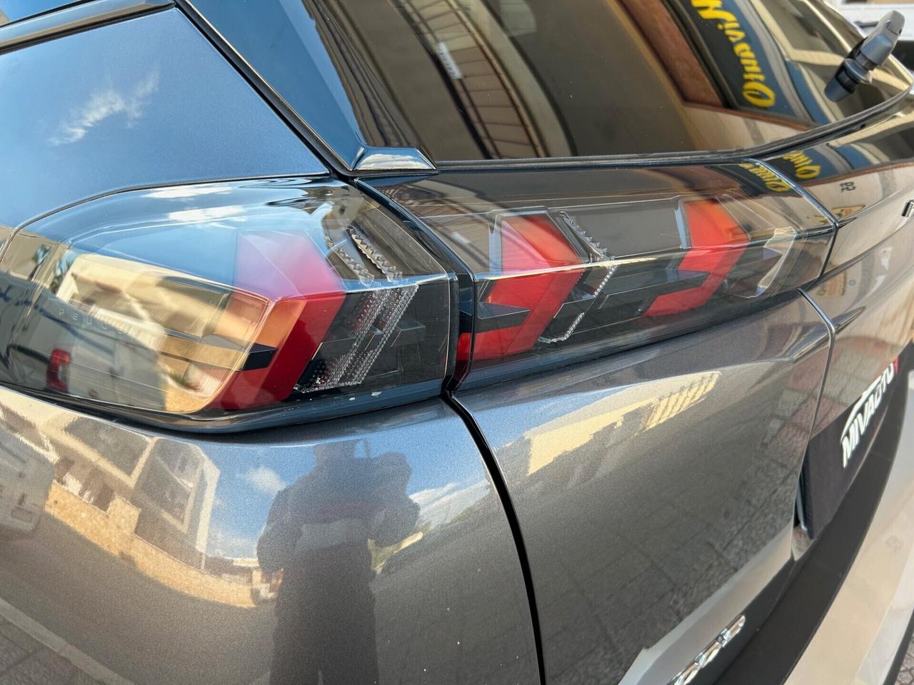 Peugeot 2008 BlueHDi 110 S&S ALLURE PACK