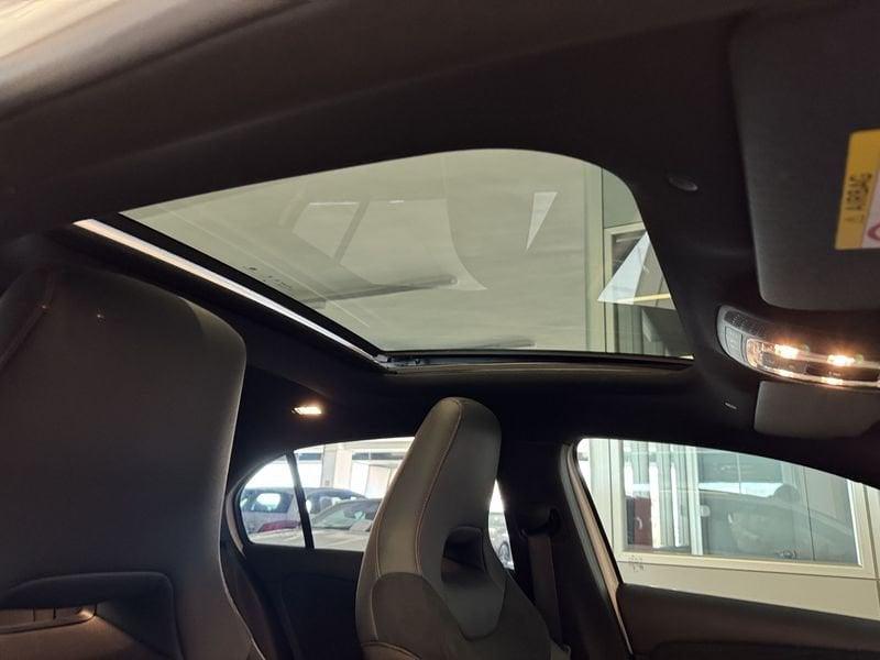 Mercedes-Benz Classe A A 200 d Automatic 4p. AMG Line Advanced