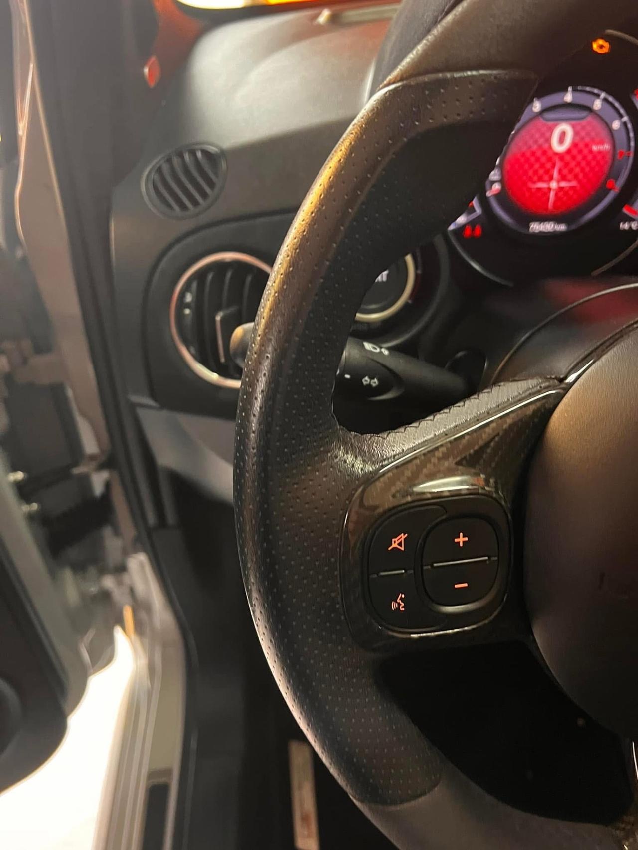 Abarth 595 C 1.4 Turbo T-Jet 180 CV Competizione