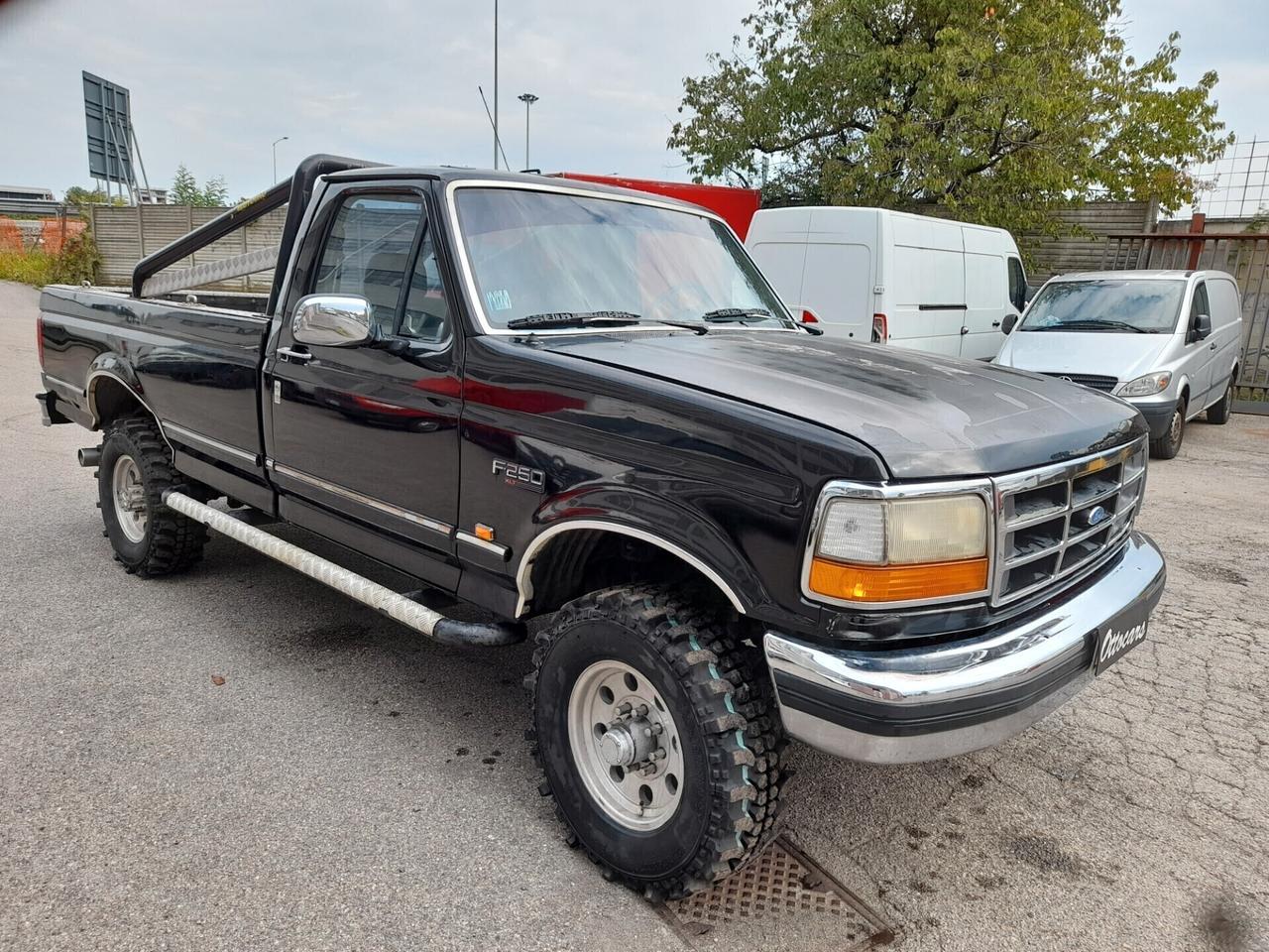 Ford F 250 F-250 XLT PICK UP