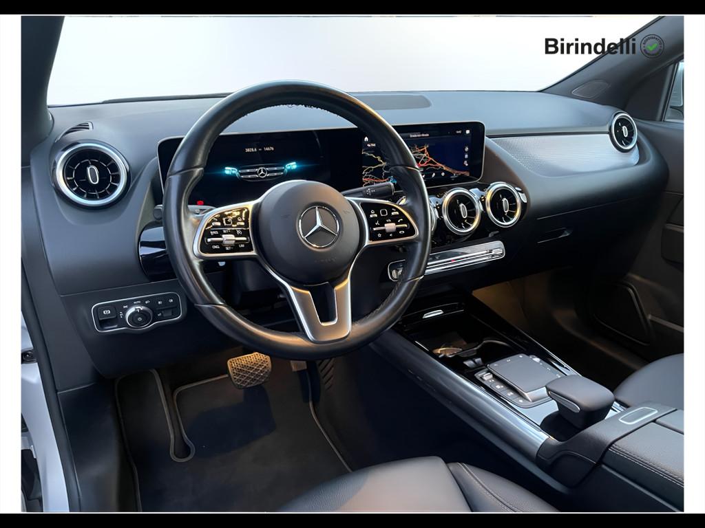 Mercedes-Benz GLA (H247) - GLA 200 Automatic Sport