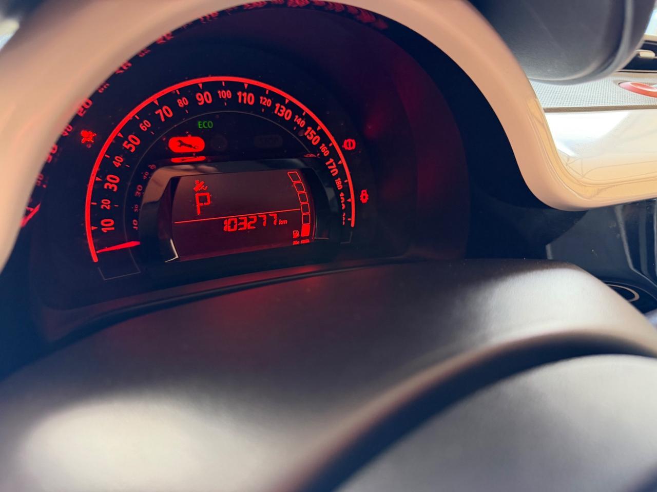 Renault Twingo TCe 90 CV EDC Intens
