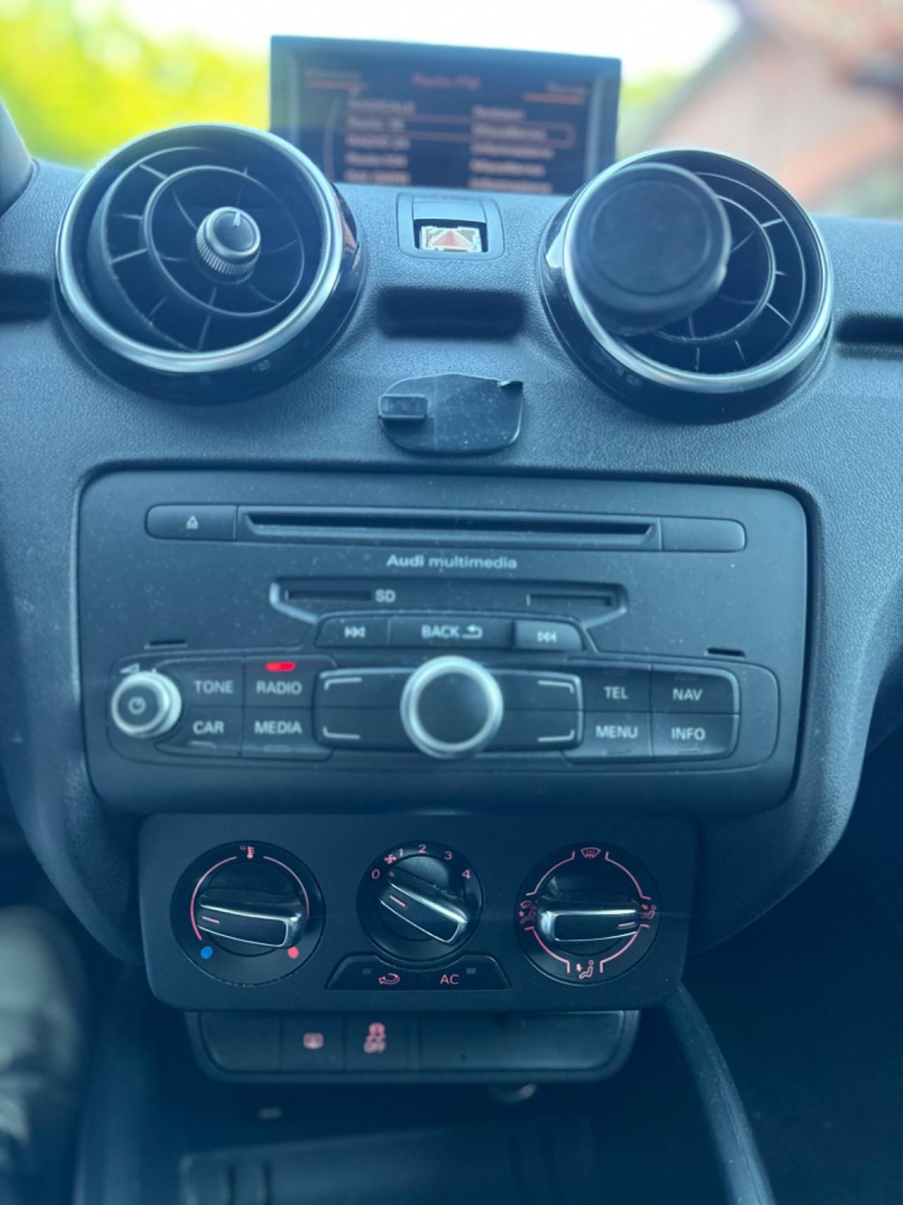 Audi A1 1.6 TDI 105 CV Ambition