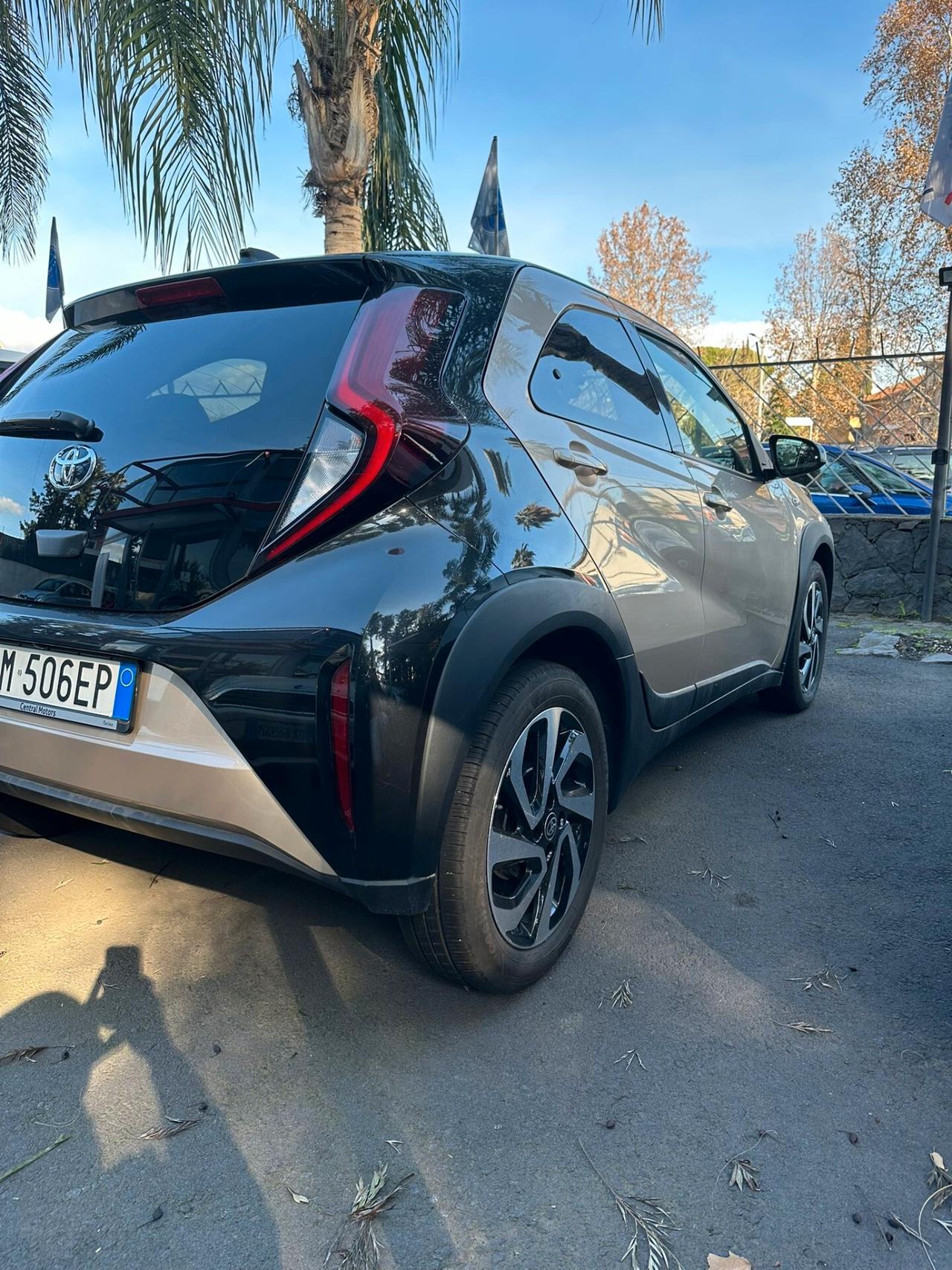 Toyota Aygo X 1.0 VVT-i 72 CV 5 porte Trend