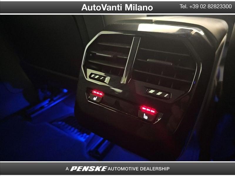 BMW iX xDrive50 Pacchetto Sportivo