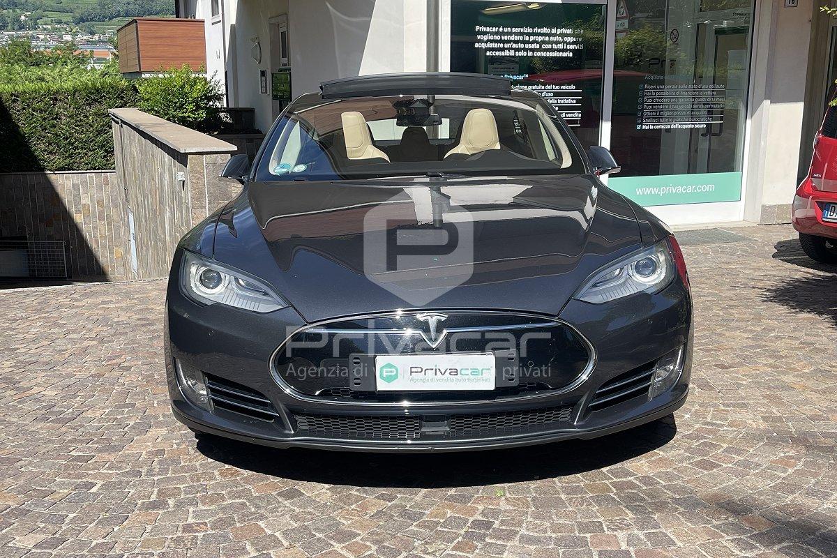 TESLA Model S 85kWh Dual Motor