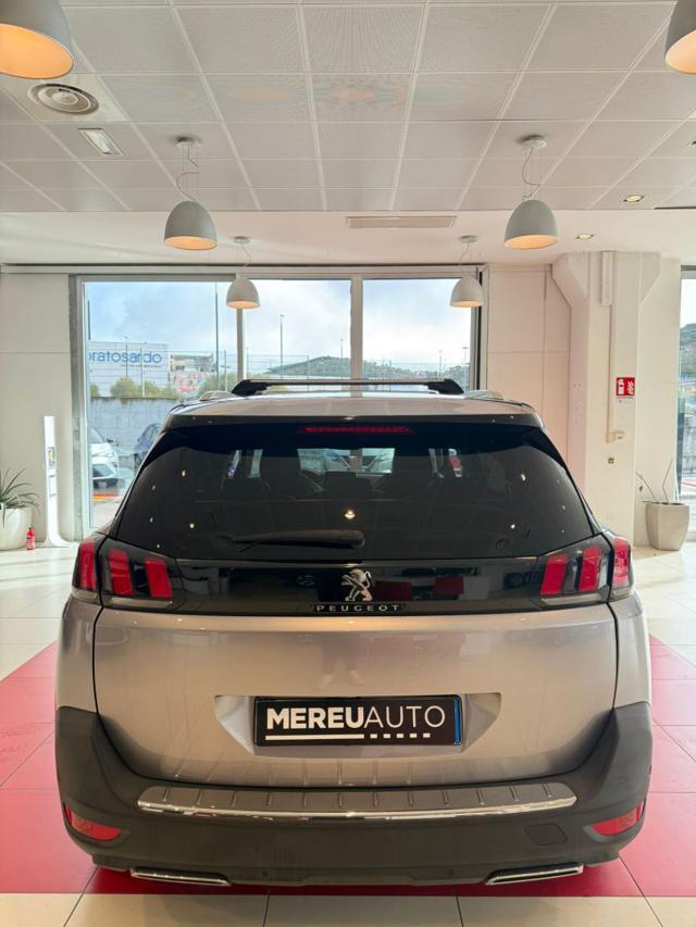 PEUGEOT 5008 BlueHDi 120 S&S EAT6 Crossway