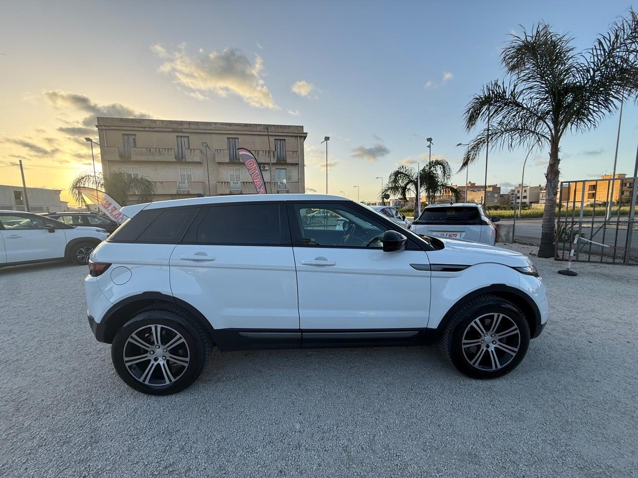 Land Rover Range Evoque 2.0 TD4 150 CV 5p. HSE