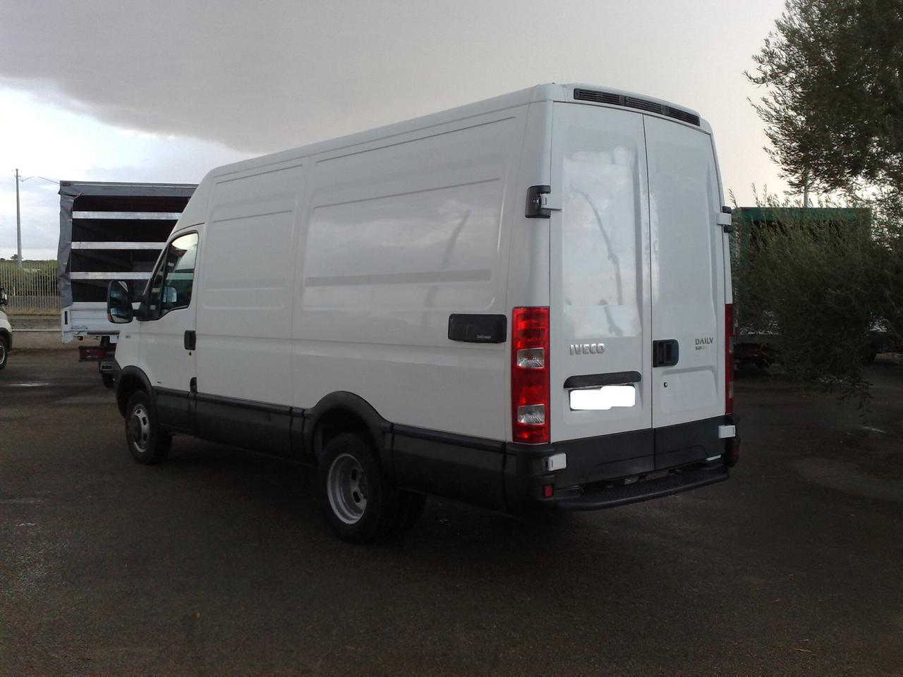 Daily 35c15 3000cc OFFICINA MOBILE - 2008