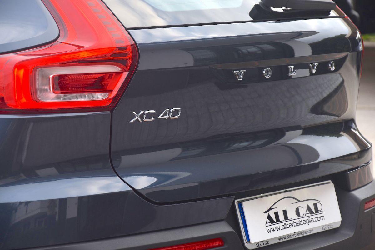 Volvo XC40 T4 Recharge Plug-in Inscription Expression