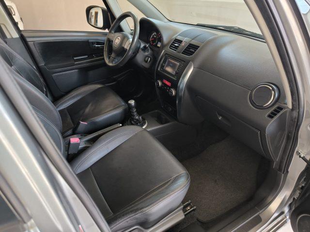 FIAT Sedici 2.0 MJT 16V DPF 4x4 Emotion