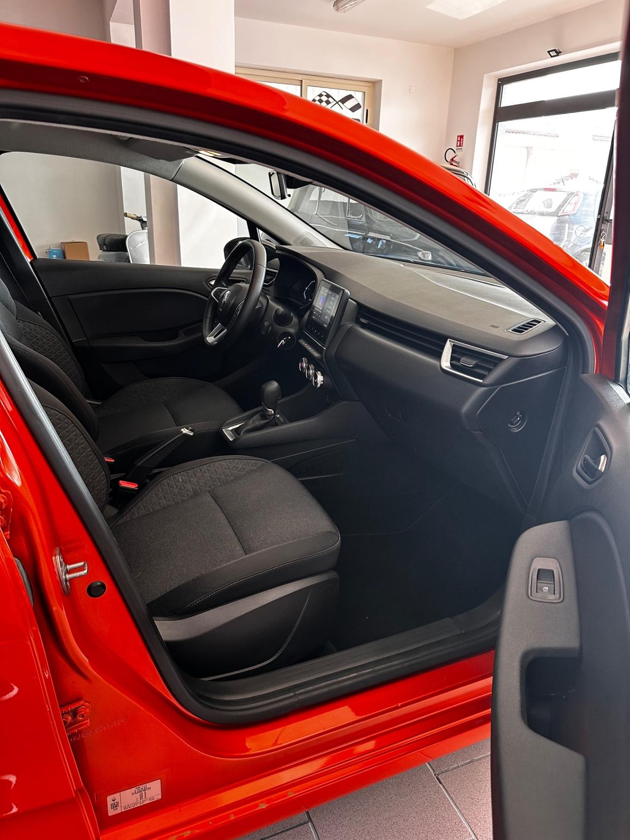 Renault Clio Equilibre full optional