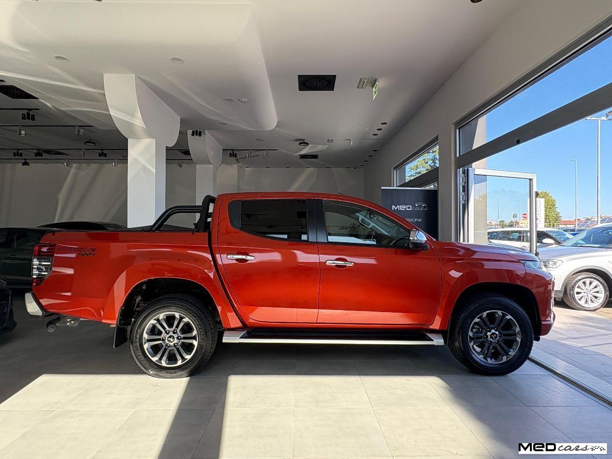 MITSUBISHI - L200