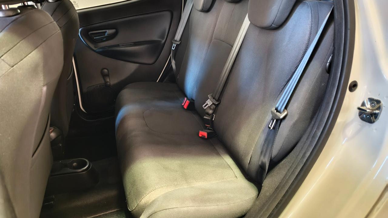 Lancia Ypsilon 1.2 69 CV 5 porte GPL Ecochic Gold