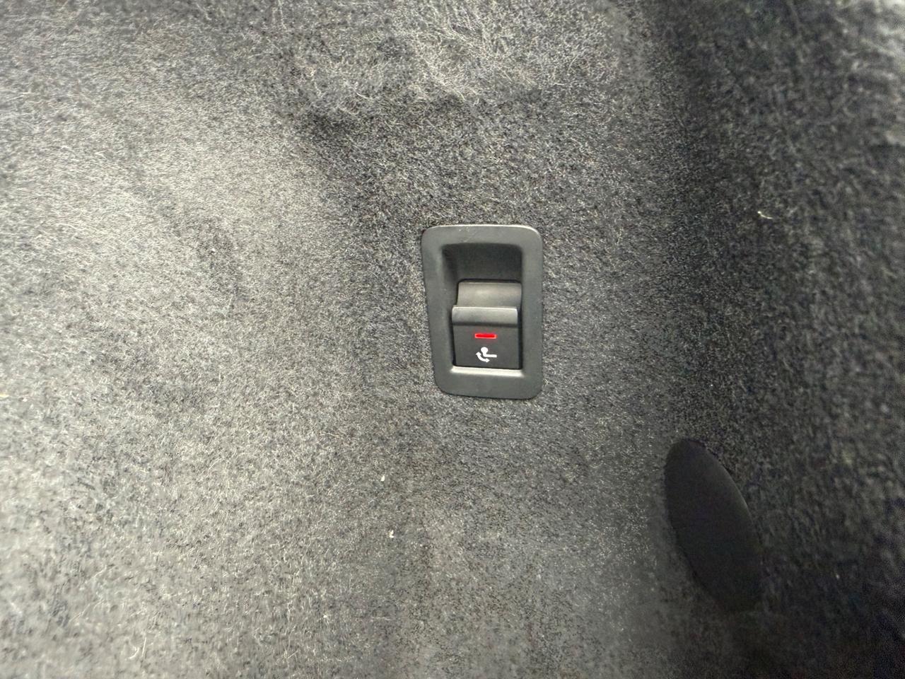 Audi Q3 40 TDI quattro S tronic 190CV .GANCIO TRAINO