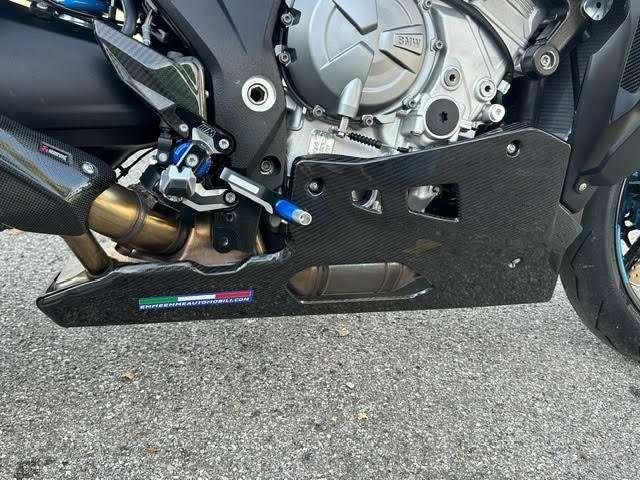 BMW M 1000 XR M. COMPETITION FULL CARBON KM 2.200 IVA ESPOSTA!!!