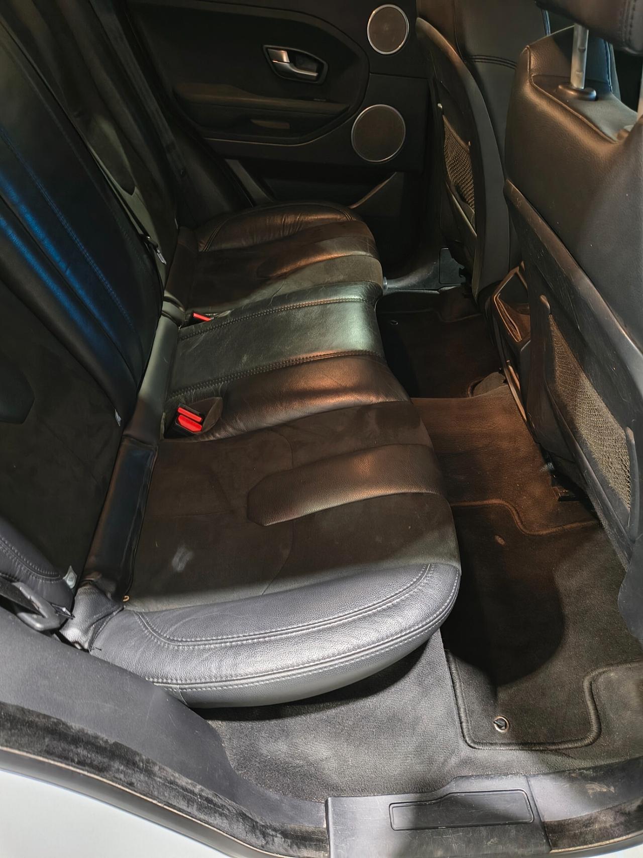 Land Rover Range Evoque 2.2 Sd4 5p. Pure