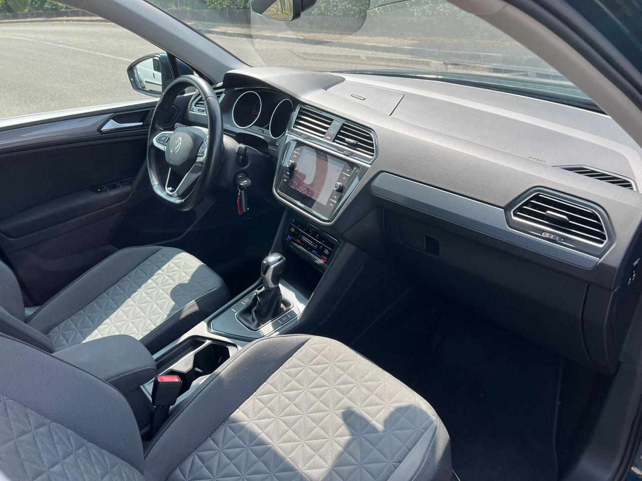 Volkswagen Tiguan 2.0 TDI 150 CV DSG Elegance RESTYLING