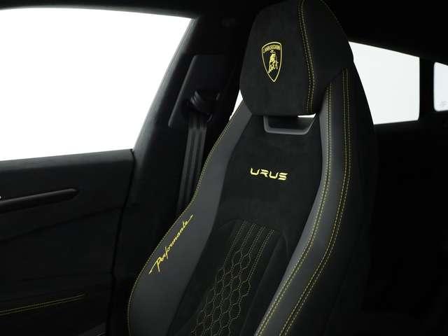 Lamborghini Urus 4.0 v8 performante auto