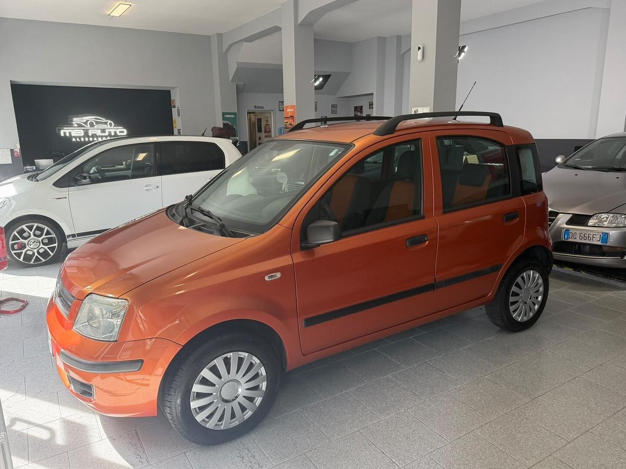 Fiat Panda benzina/metano ok neopatentati