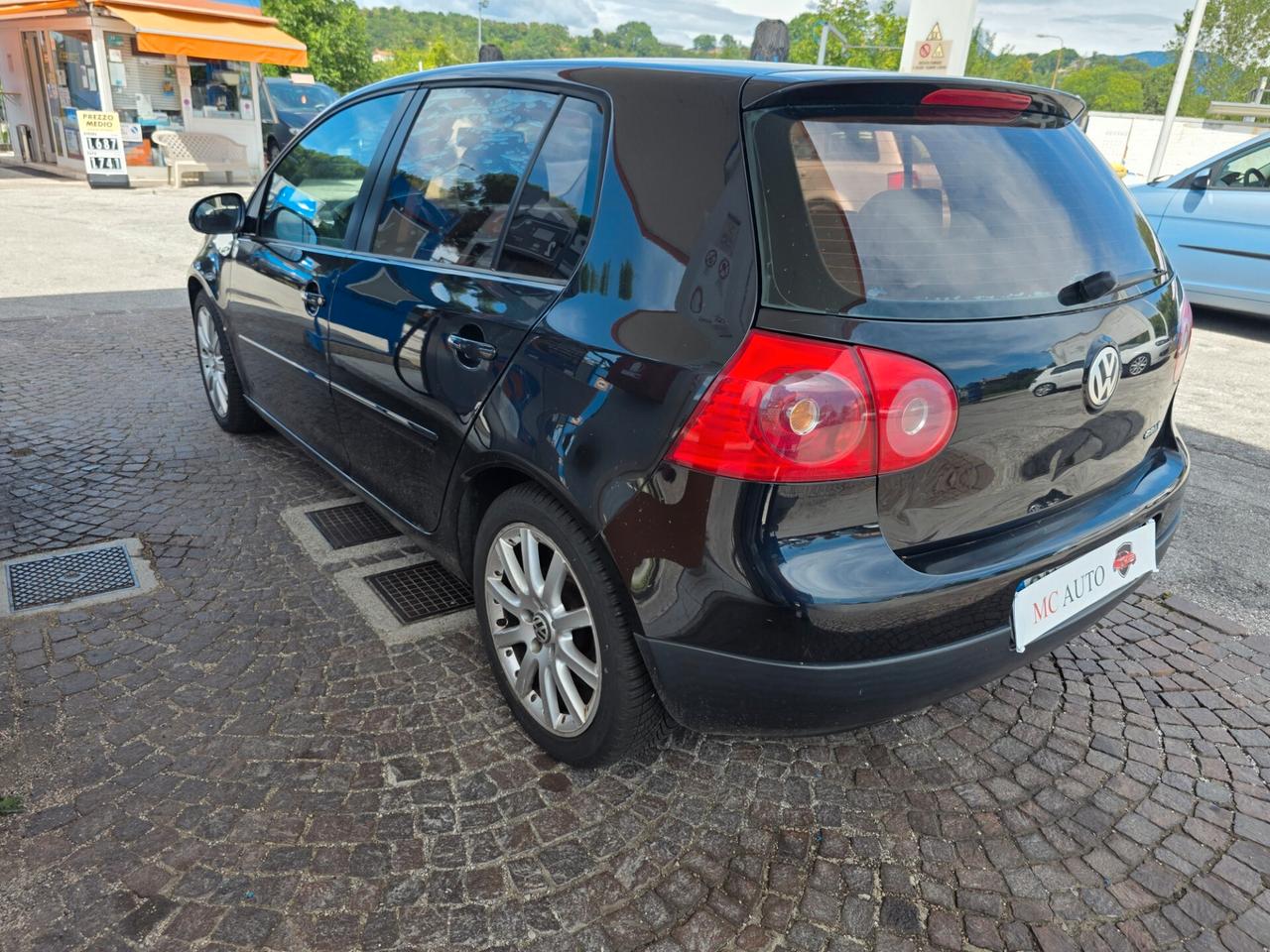 Volkswagen Golf 2.0 16V TDI 5p. Sportline con 361.000km