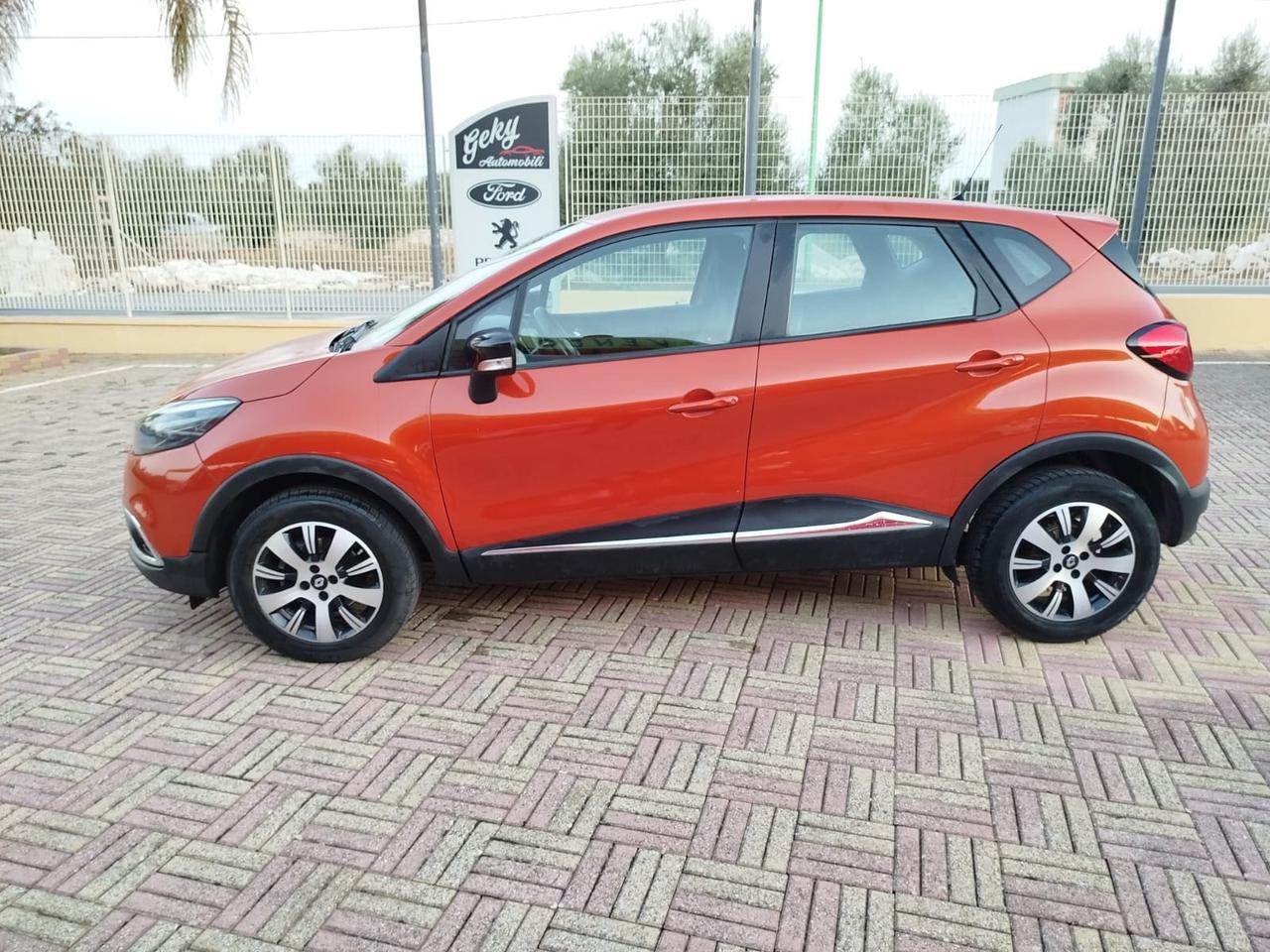 Renault Captur dCi 8V 90 CV EDC Start&Stop Energy Iconic