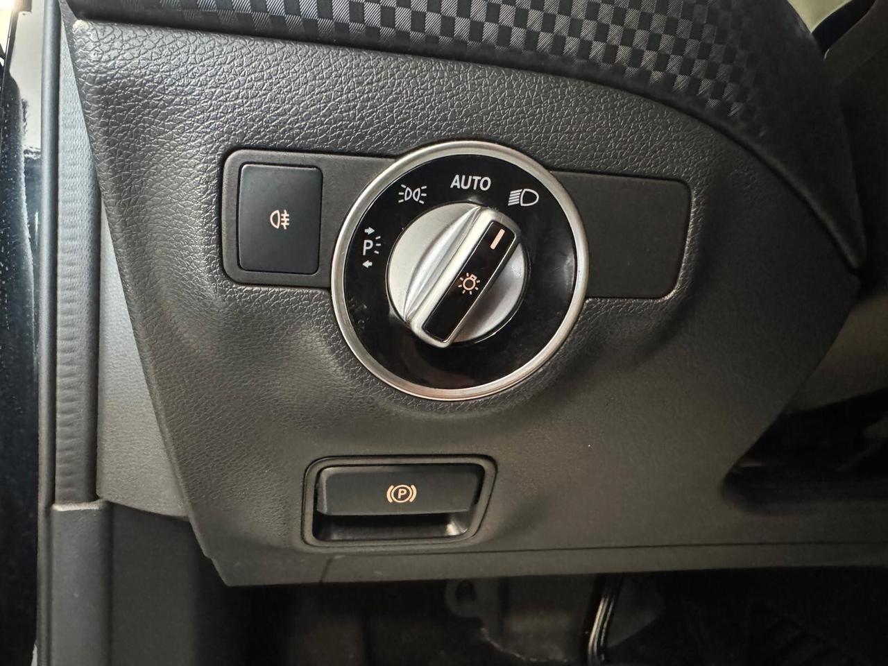 Mercedes-benz A 180 D AUTOMATIC SPORT 2018
