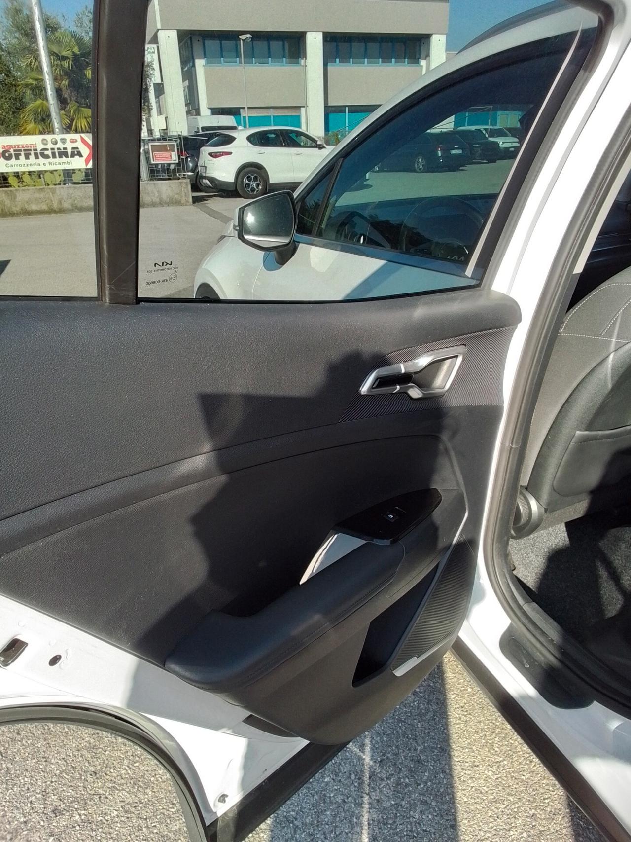 Kia Sportage 1.6 TGDi HEV AT Style
