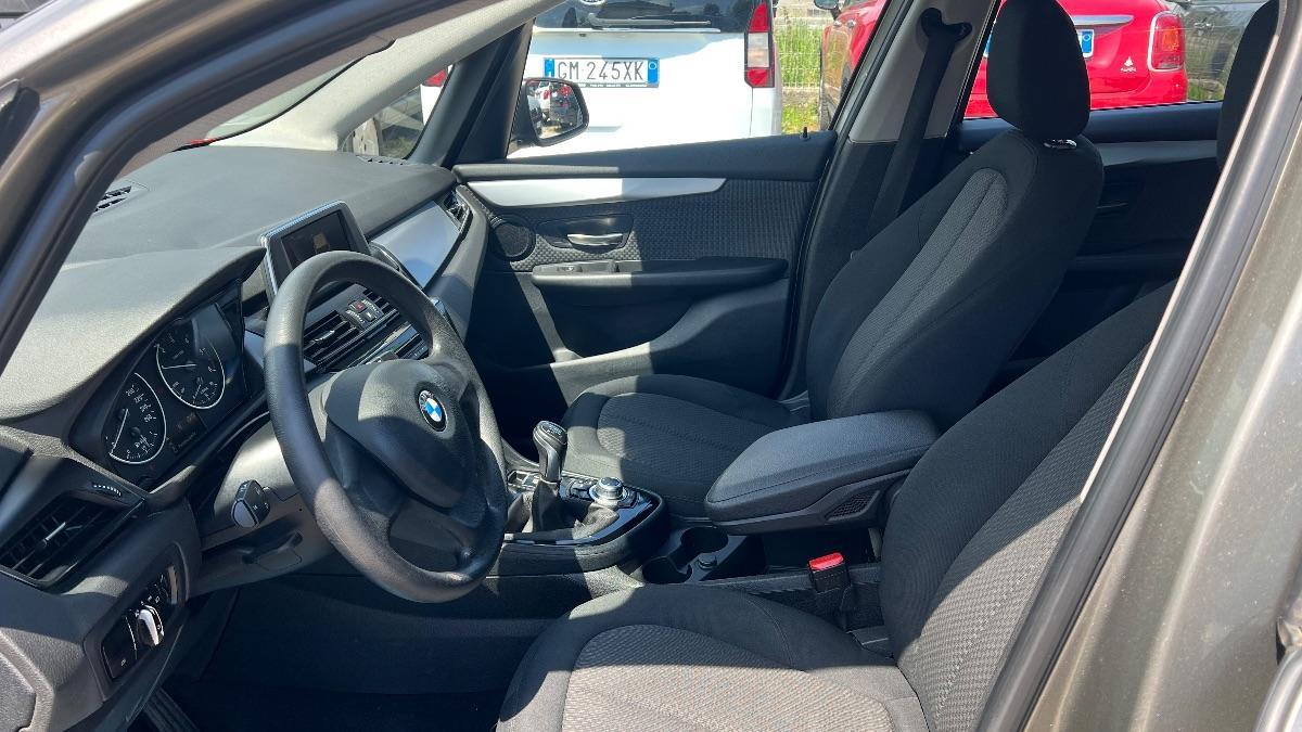 BMW - Serie 2 - 216d Active Tourer