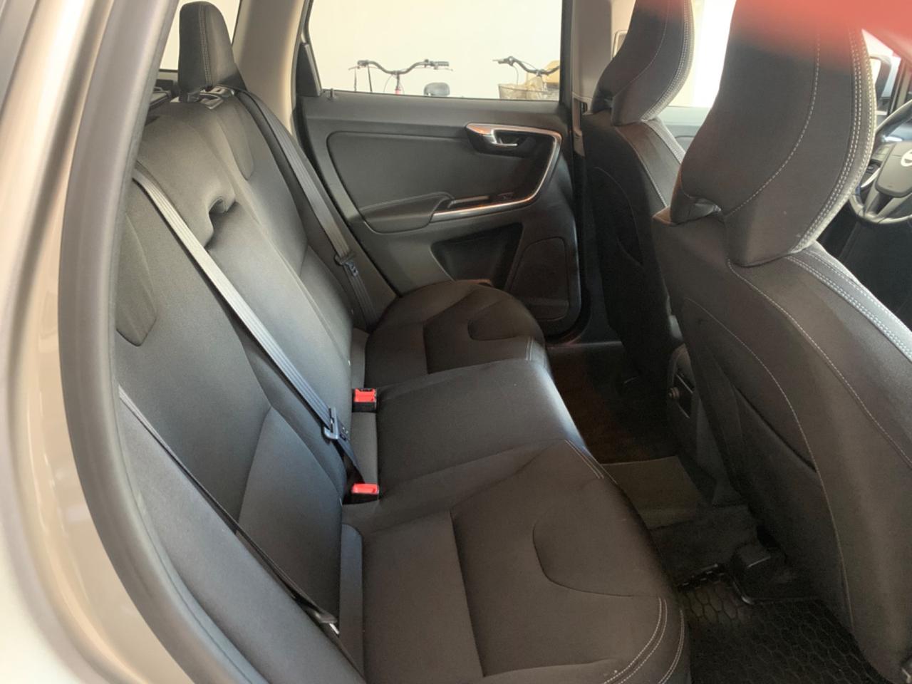 Volvo XC 60 XC60 D3 Geartronic Momentum