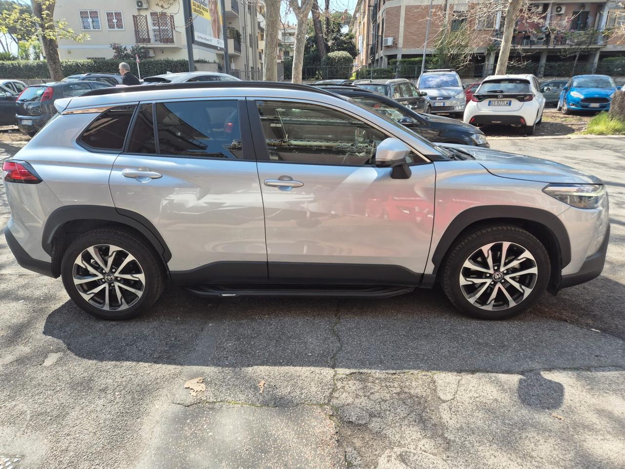 Toyota Corolla Cross 2.0 Hybrid 197 CV E-CVT Lounge